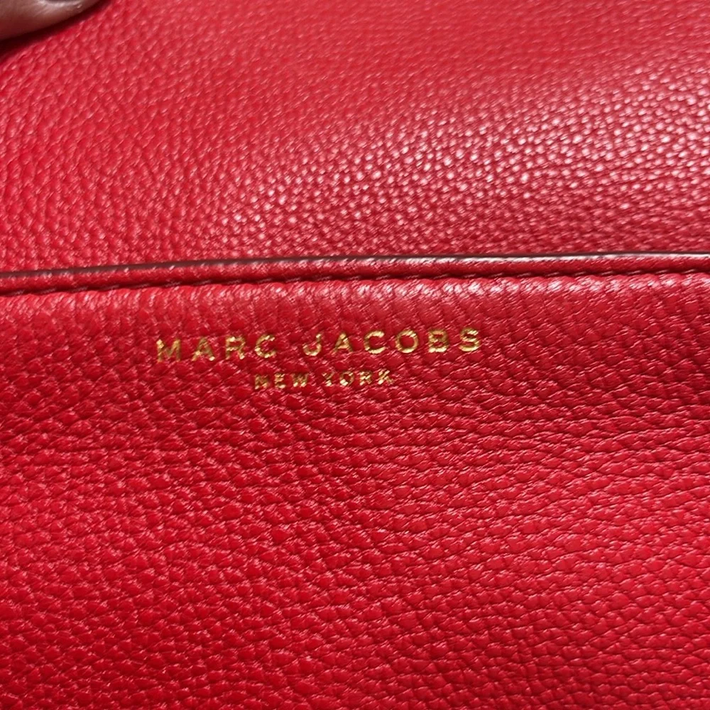 Marc Jacob’s Red Leather Empire City Crossbody Purse - Picture 5 of 15